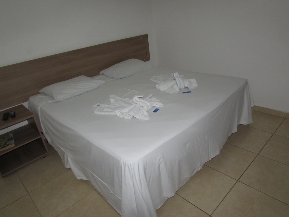Hotel Oitis Governador Valadares Luaran gambar
